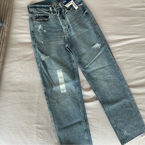 Old Navy Jeans - Picture 2 of 6